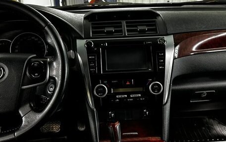 Toyota Camry, 2012 год, 1 670 000 рублей, 16 фотография