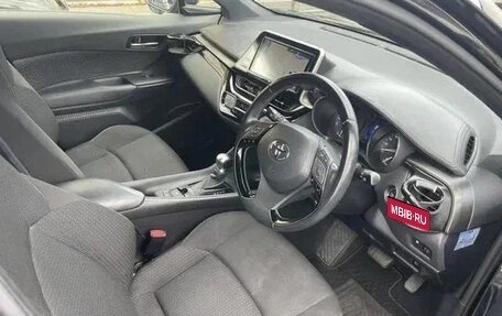 Toyota C-HR I рестайлинг, 2022 год, 1 830 060 рублей, 8 фотография