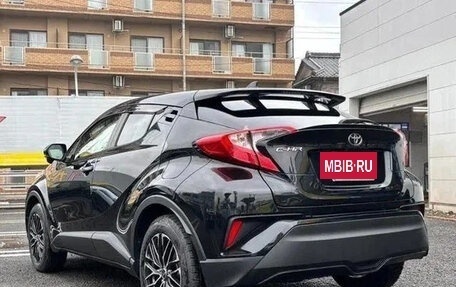 Toyota C-HR I рестайлинг, 2022 год, 1 830 060 рублей, 2 фотография