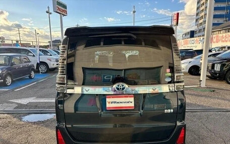 Toyota Voxy III, 2020 год, 1 999 060 рублей, 6 фотография