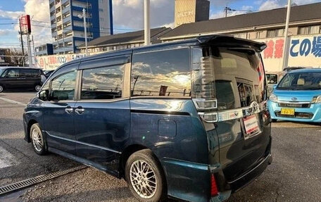 Toyota Voxy III, 2020 год, 1 999 060 рублей, 5 фотография