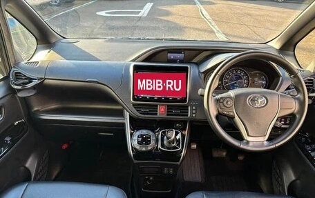 Toyota Voxy III, 2020 год, 1 999 060 рублей, 18 фотография