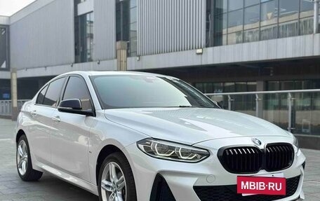 BMW 1 серия, 2021 год, 1 700 000 рублей, 3 фотография