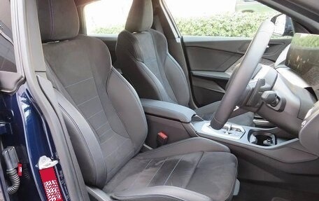 BMW 2 серия, 2025 год, 3 100 000 рублей, 9 фотография