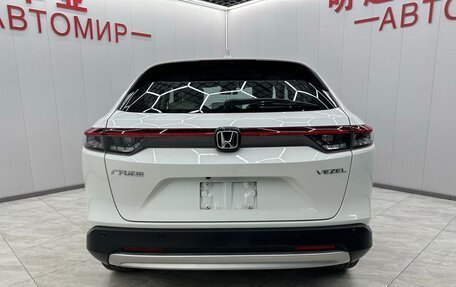 Honda Vezel, 2022 год, 2 253 000 рублей, 4 фотография