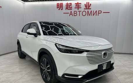 Honda Vezel, 2022 год, 2 253 000 рублей, 2 фотография