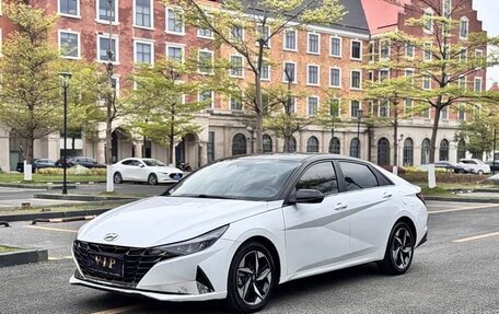 Hyundai Elantra, 2023 год, 1 450 000 рублей, 1 фотография