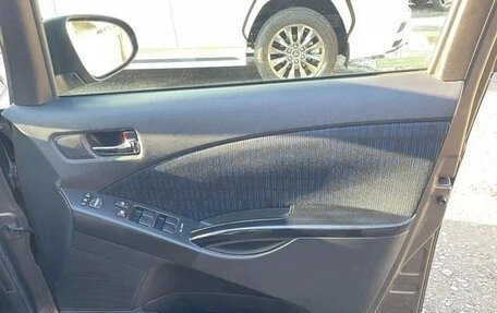 Toyota ISis I, 2015 год, 1 130 060 рублей, 19 фотография