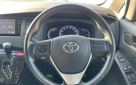 Toyota ISis I, 2015 год, 1 130 060 рублей, 16 фотография