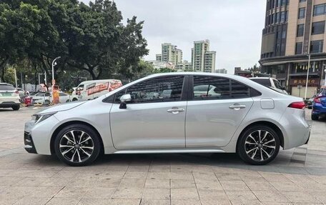 Toyota Corolla, 2021 год, 1 300 009 рублей, 4 фотография