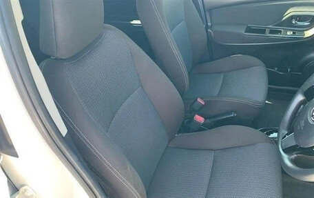 Toyota Vitz, 2020 год, 790 060 рублей, 8 фотография