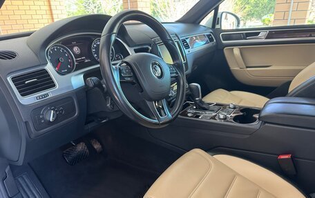 Volkswagen Touareg III, 2016 год, 3 999 999 рублей, 5 фотография