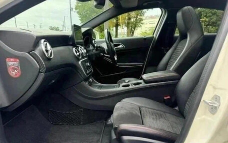 Mercedes-Benz A-Класс, 2018 год, 1 250 007 рублей, 34 фотография