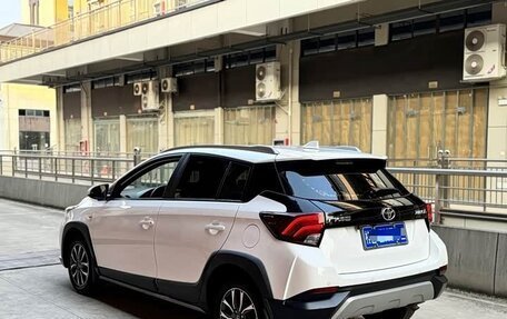 Toyota Yaris XP150 рестайлинг, 2021 год, 1 285 000 рублей, 3 фотография