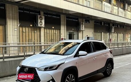 Toyota Yaris XP150 рестайлинг, 2021 год, 1 285 000 рублей, 2 фотография