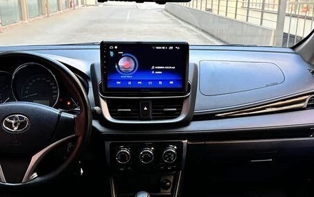 Toyota Yaris XP150 рестайлинг, 2021 год, 1 285 000 рублей, 8 фотография