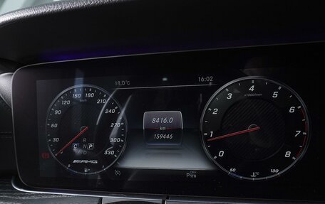 Mercedes-Benz E-Класс, 2019 год, 3 100 000 рублей, 18 фотография