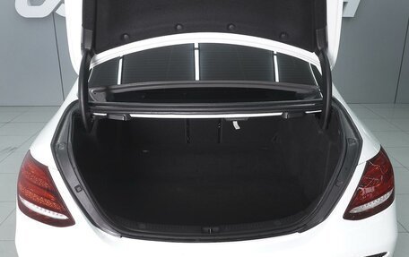 Mercedes-Benz E-Класс, 2019 год, 3 100 000 рублей, 19 фотография