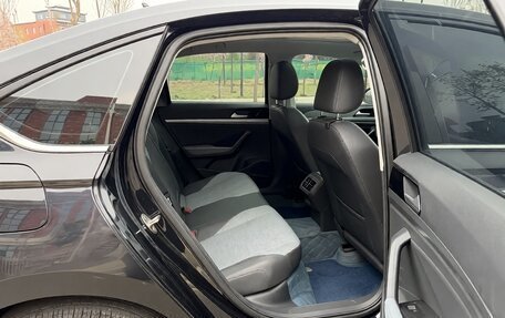 Volkswagen Lavida, 2023 год, 1 950 009 рублей, 8 фотография