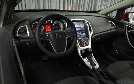 Opel Astra J, 2013 год, 956 000 рублей, 6 фотография