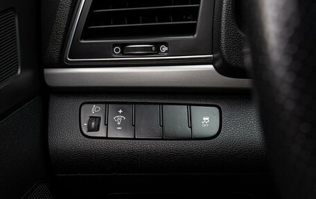 Hyundai Elantra VI рестайлинг, 2016 год, 1 345 000 рублей, 19 фотография