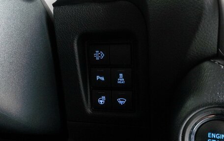 Toyota Land Cruiser Prado 150 рестайлинг 2, 2019 год, 5 459 000 рублей, 20 фотография