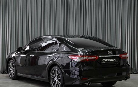 Toyota Camry, 2023 год, 3 319 000 рублей, 2 фотография