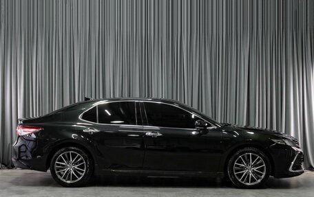 Toyota Camry, 2023 год, 3 319 000 рублей, 5 фотография