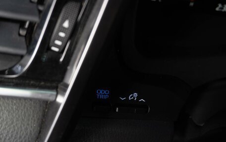 Toyota Camry, 2023 год, 3 319 000 рублей, 14 фотография