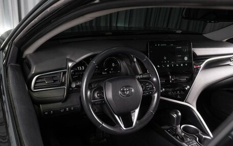 Toyota Camry, 2023 год, 3 319 000 рублей, 22 фотография