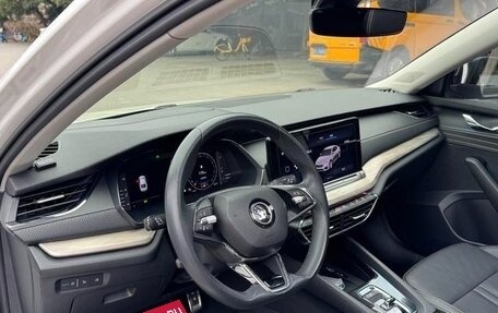 Skoda Octavia IV, 2021 год, 1 900 000 рублей, 10 фотография