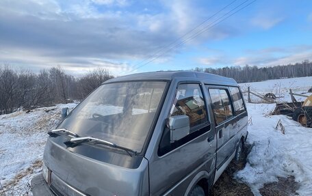 Nissan Vanette II, 1990 год, 165 000 рублей, 2 фотография