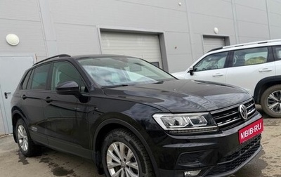 Volkswagen Tiguan II, 2019 год, 1 995 000 рублей, 1 фотография