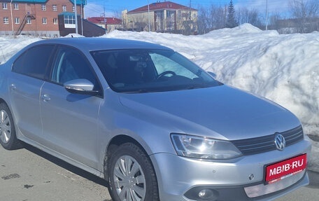 Volkswagen Jetta VI, 2014 год, 1 250 000 рублей, 1 фотография