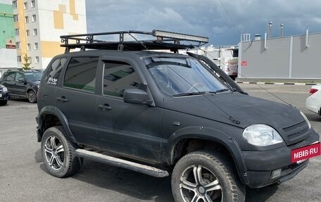 Chevrolet Niva I рестайлинг, 2005 год, 340 000 рублей, 2 фотография