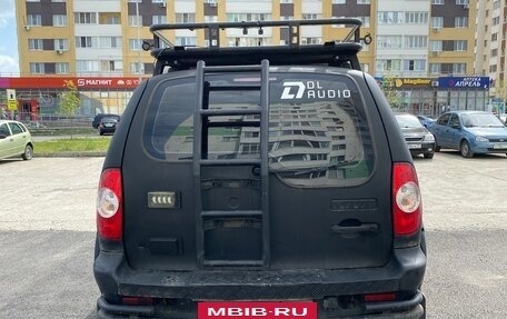 Chevrolet Niva I рестайлинг, 2005 год, 340 000 рублей, 4 фотография