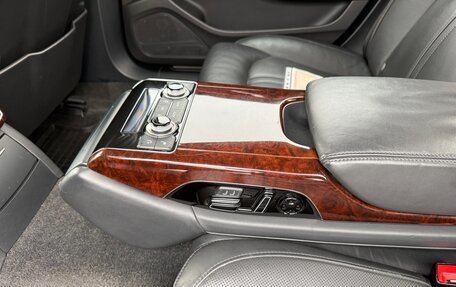 Audi A8, 2012 год, 2 100 000 рублей, 14 фотография