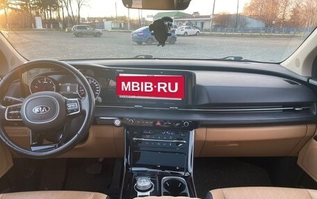 KIA Carnival, 2020 год, 3 680 000 рублей, 10 фотография