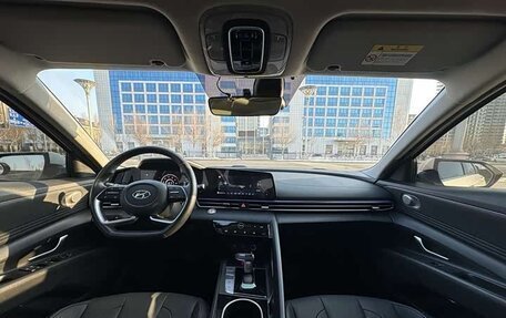 Hyundai Elantra, 2022 год, 1 470 000 рублей, 15 фотография