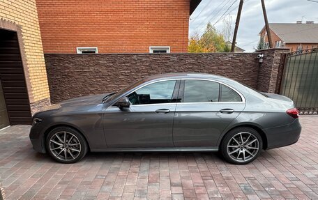 Mercedes-Benz E-Класс, 2022 год, 6 000 000 рублей, 12 фотография