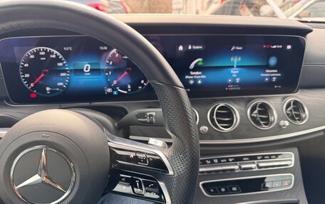 Mercedes-Benz E-Класс, 2022 год, 6 000 000 рублей, 18 фотография