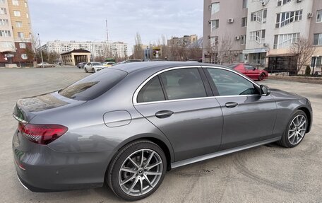 Mercedes-Benz E-Класс, 2022 год, 6 000 000 рублей, 26 фотография