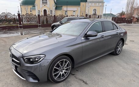 Mercedes-Benz E-Класс, 2022 год, 6 000 000 рублей, 23 фотография