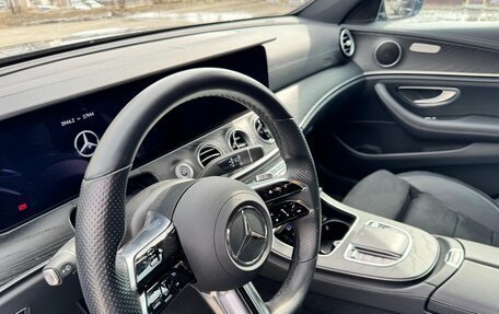 Mercedes-Benz E-Класс, 2022 год, 6 000 000 рублей, 37 фотография