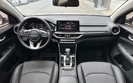 KIA K3, 2022 год, 1 580 000 рублей, 16 фотография