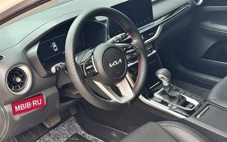 KIA K3, 2022 год, 1 580 000 рублей, 8 фотография