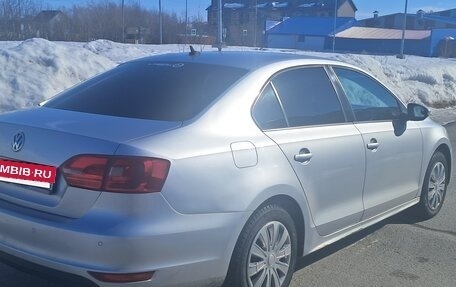 Volkswagen Jetta VI, 2014 год, 1 250 000 рублей, 4 фотография