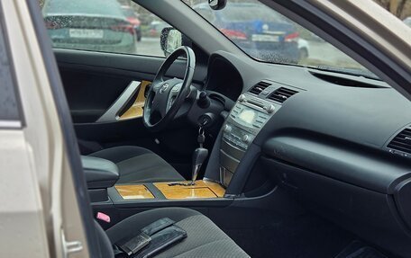 Toyota Camry, 2007 год, 1 100 000 рублей, 6 фотография