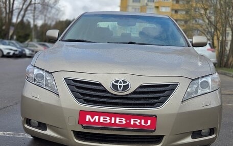 Toyota Camry, 2007 год, 1 100 000 рублей, 4 фотография
