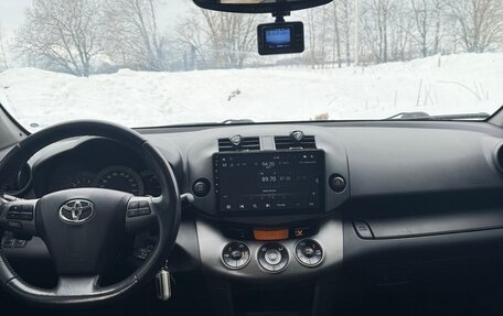 Toyota RAV4, 2011 год, 1 315 000 рублей, 15 фотография